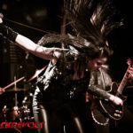 Badass pic! Look at that hair! Wooh!