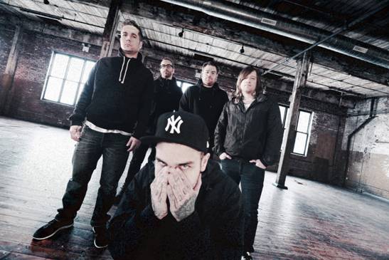 WATCH THE NEW VIDEO BY EMMURE FOR “Like LaMotta” WATCH THE NEW VIDEO BY EMMURE FOR “Like LaMotta”