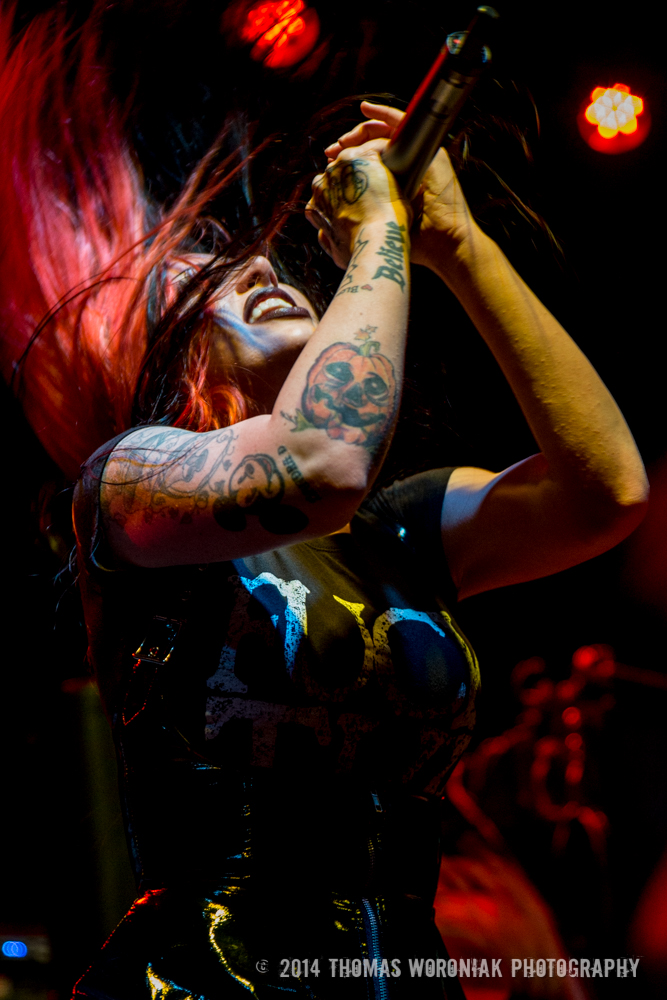 NEW YEARS DAY – LIVE PICS