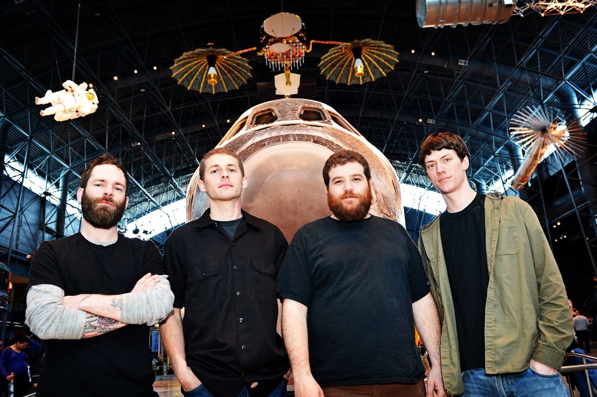 LIONIZE SET TO PERFORM THE ENTIRE VANS WARPED TOUR 2014 LIONIZE SET TO PERFORM THE ENTIRE VANS WARPED TOUR 2014
