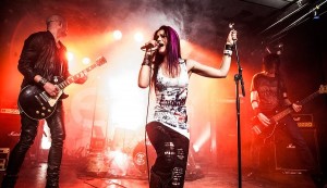 Forever_Still_Live_01