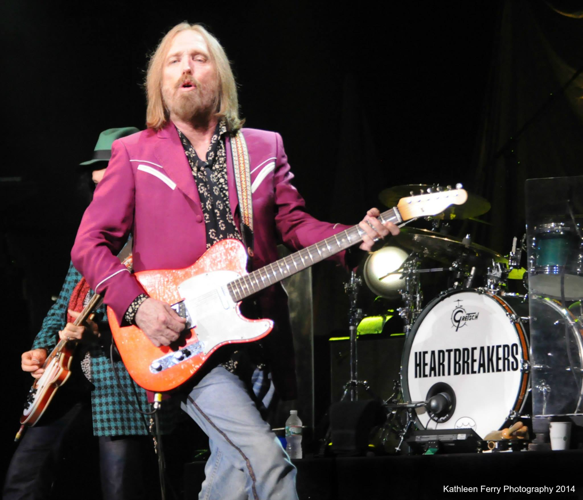LIVE SHOW REVIEW: TOM PETTY AND THE HEARTBREAKERS LIVE SHOW REVIEW: TOM PETTY AND THE HEARTBREAKERS