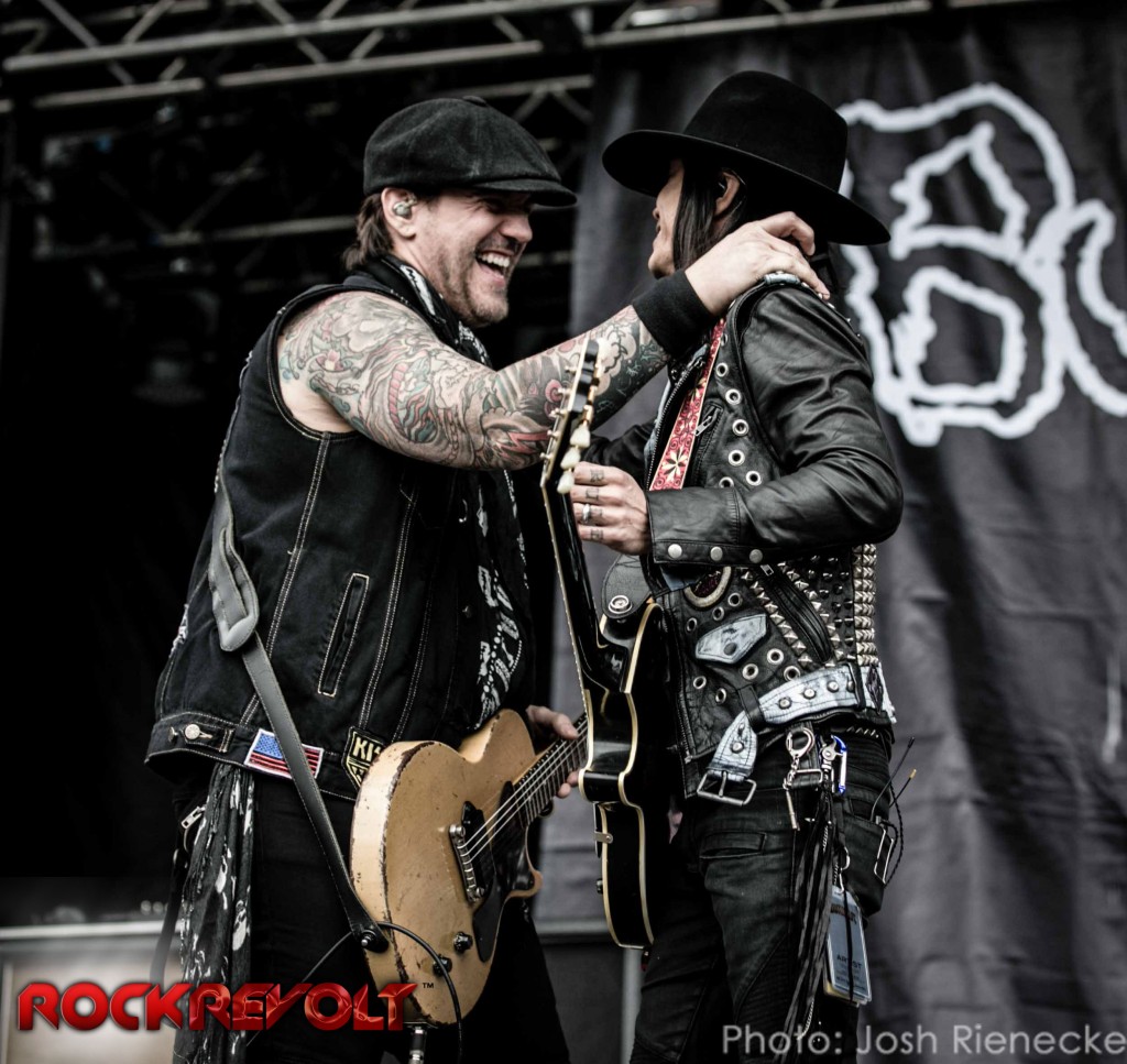 Buckcherry - Louder Than Life 2014