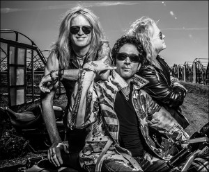 revolution_saints_04