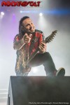 SHOW REVIEW / LIVE PICS: FIVE FINGER DEATH PUNCH / PAPA ROACH / IN THIS MOMENT