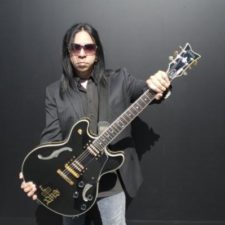ANNOUNCEMENT: Sin Quirin’s Guitar to Hard Rock Hollywood