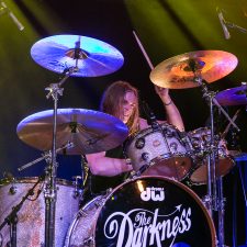 The Darkness bring the Tour de Prance to The Truman Kansas City