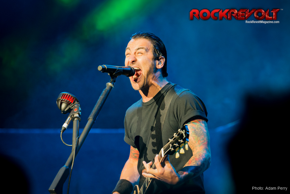 UPROAR PHOTOS: GODSMACK