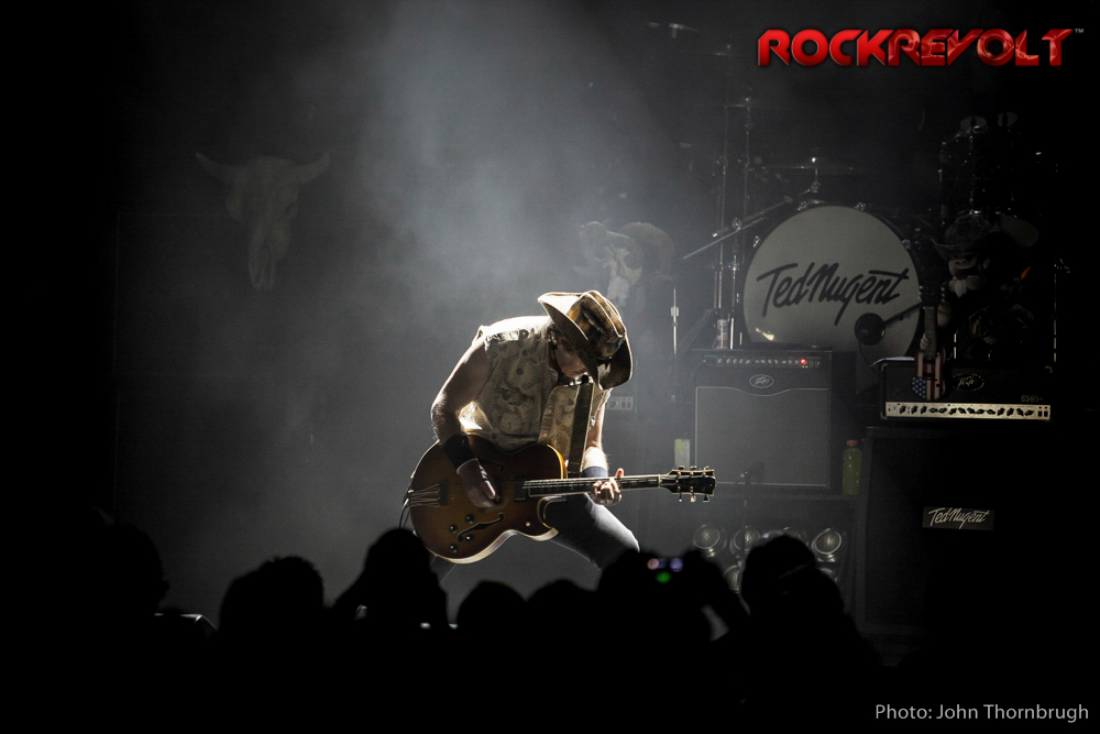 TED NUGENT: CONCERT PHOTOS